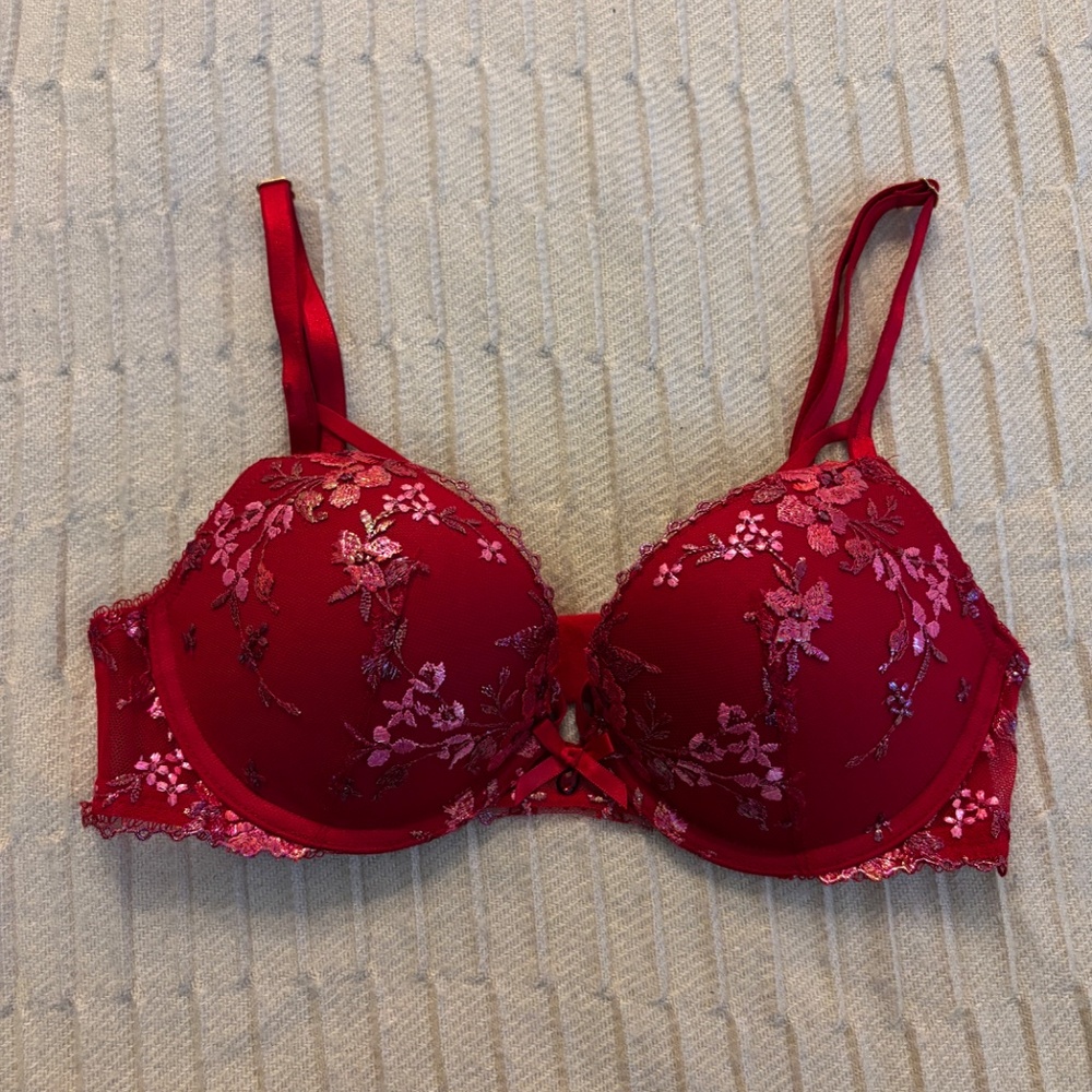 Victoria's Secret Very Sexy Push Up Bra